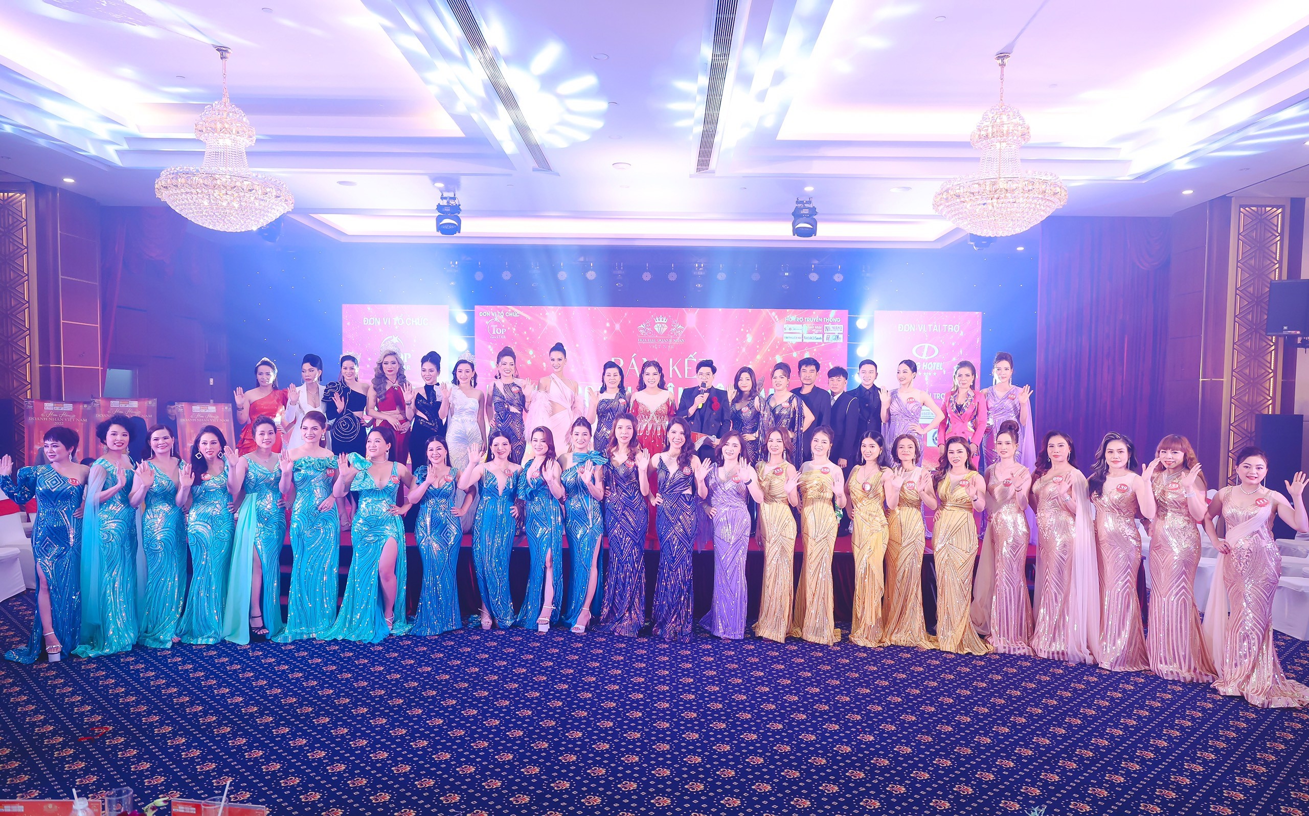 Bán kết Hoa hậu Doanh nhân Việt Nam 2022: Nhiều thí sinh tiềm năng lộ diện, ai sẽ chạm tay đến ngôi vị cao nhất?