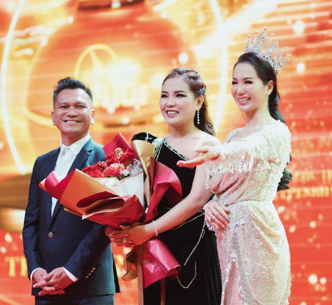 Hoa hậu Võ Thị Ngọc Giàu tổ chức đêm tiệc tri ân đầy ý nghĩa tại Cần Thơ.