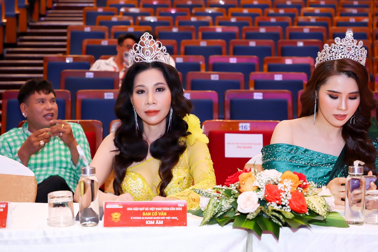 Á hoàng 3 Kim Âm giữ vai trò “đặc biệt” tại Hoa hậu Quý bà Việt Nam Toàn cầu 2022