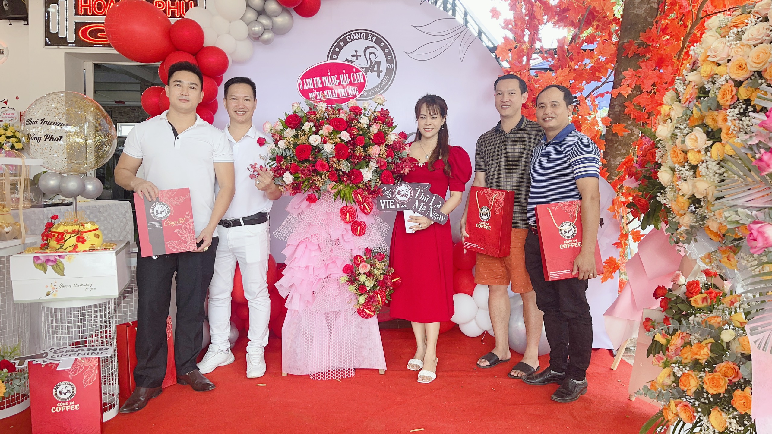 CEO Thanh Trần ra mắt dự án mới của Cafe Chồn Cộng 84