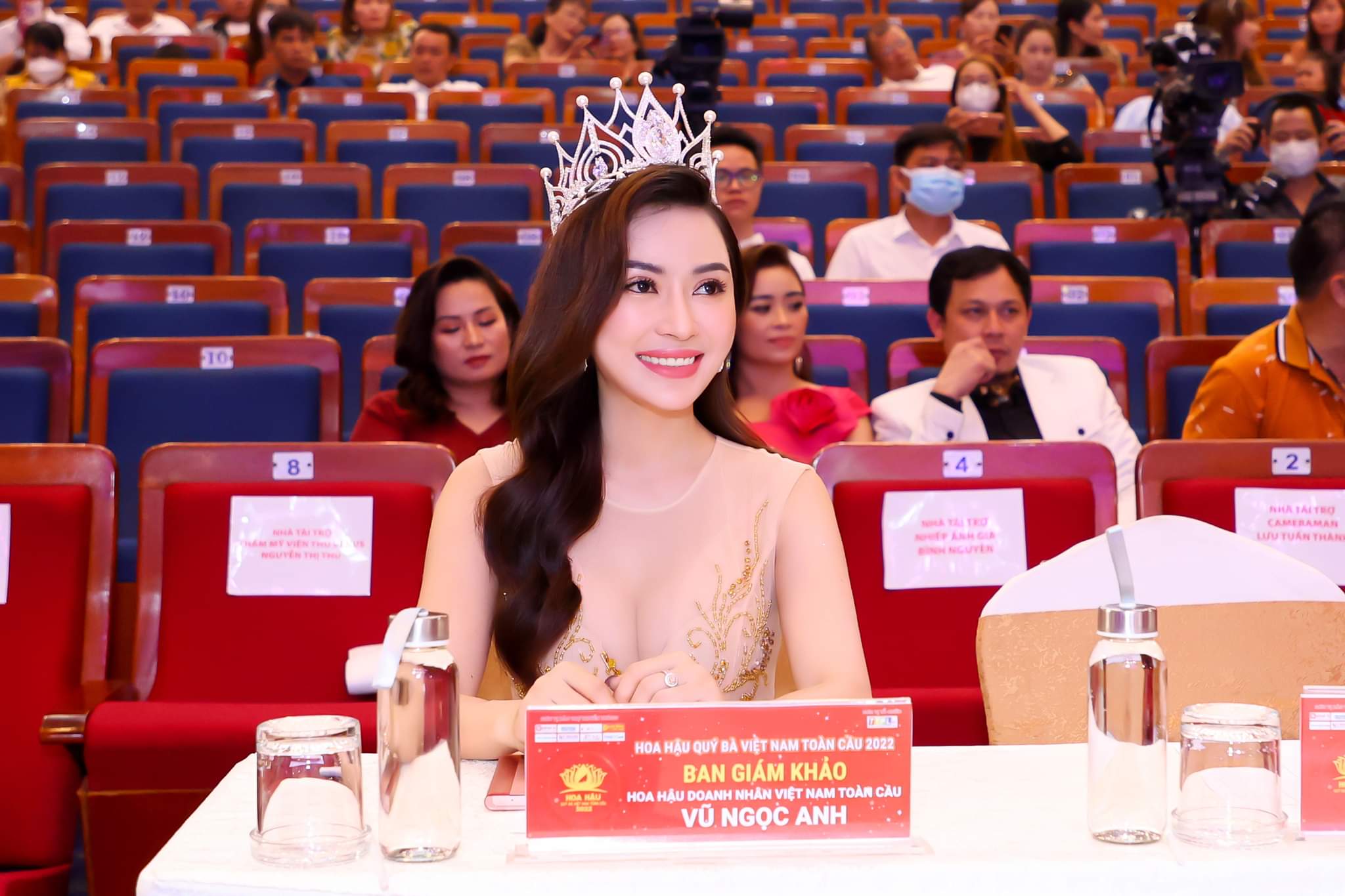 Hoa hậu Vũ Ngọc Anh làm phó trưởng BGK 'Hoa hậu Quý bà Việt Nam Toàn cầu 2022'