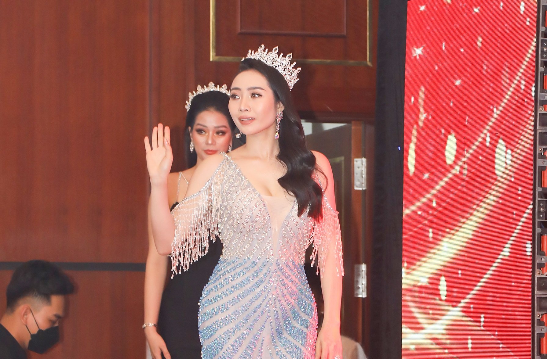 Á hoàng Võ Lý Sang làm thành viên ban giám khảo Hoa hậu Quý bà Việt Nam Toàn cầu