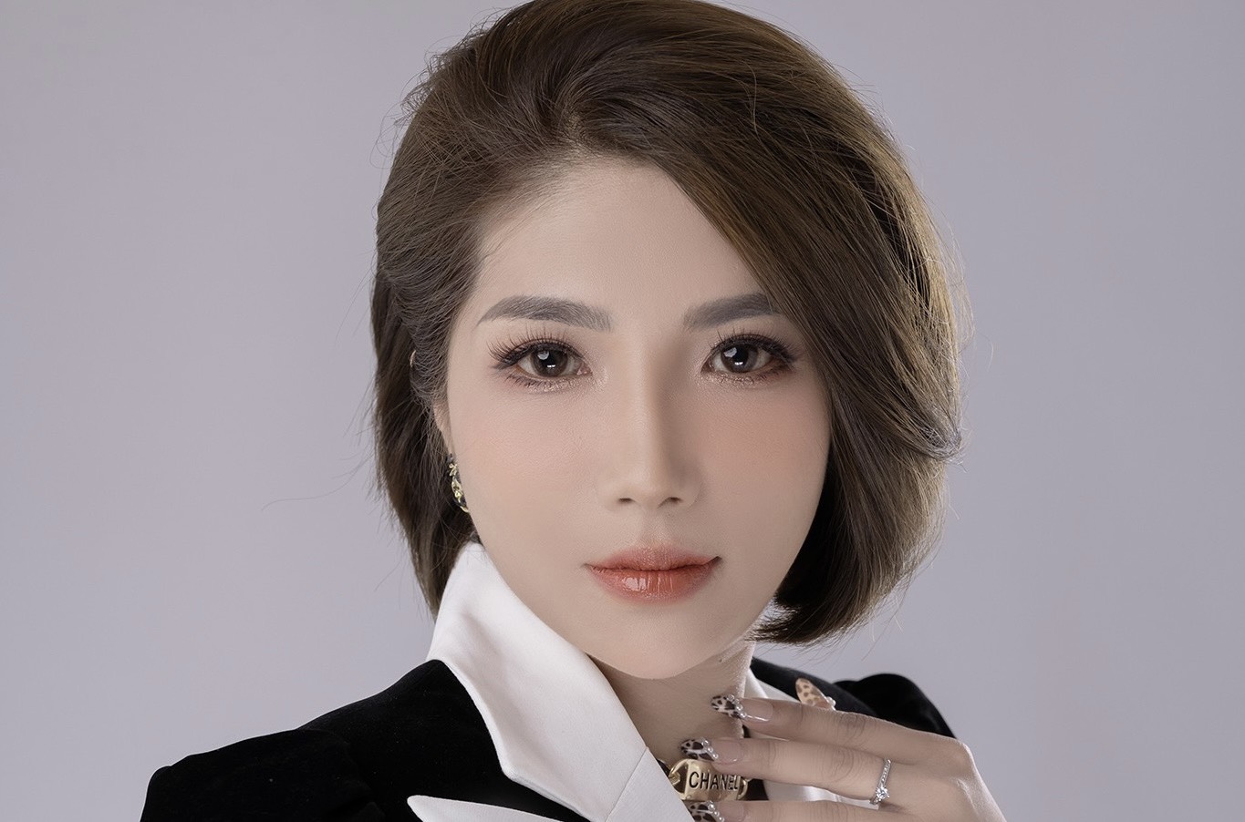 Dương Thu Hiền: Tôi muốn giao lưu, học hỏi từ các thí sinh tài năng của Hoa hậu Doanh nhân Việt Nam 2022