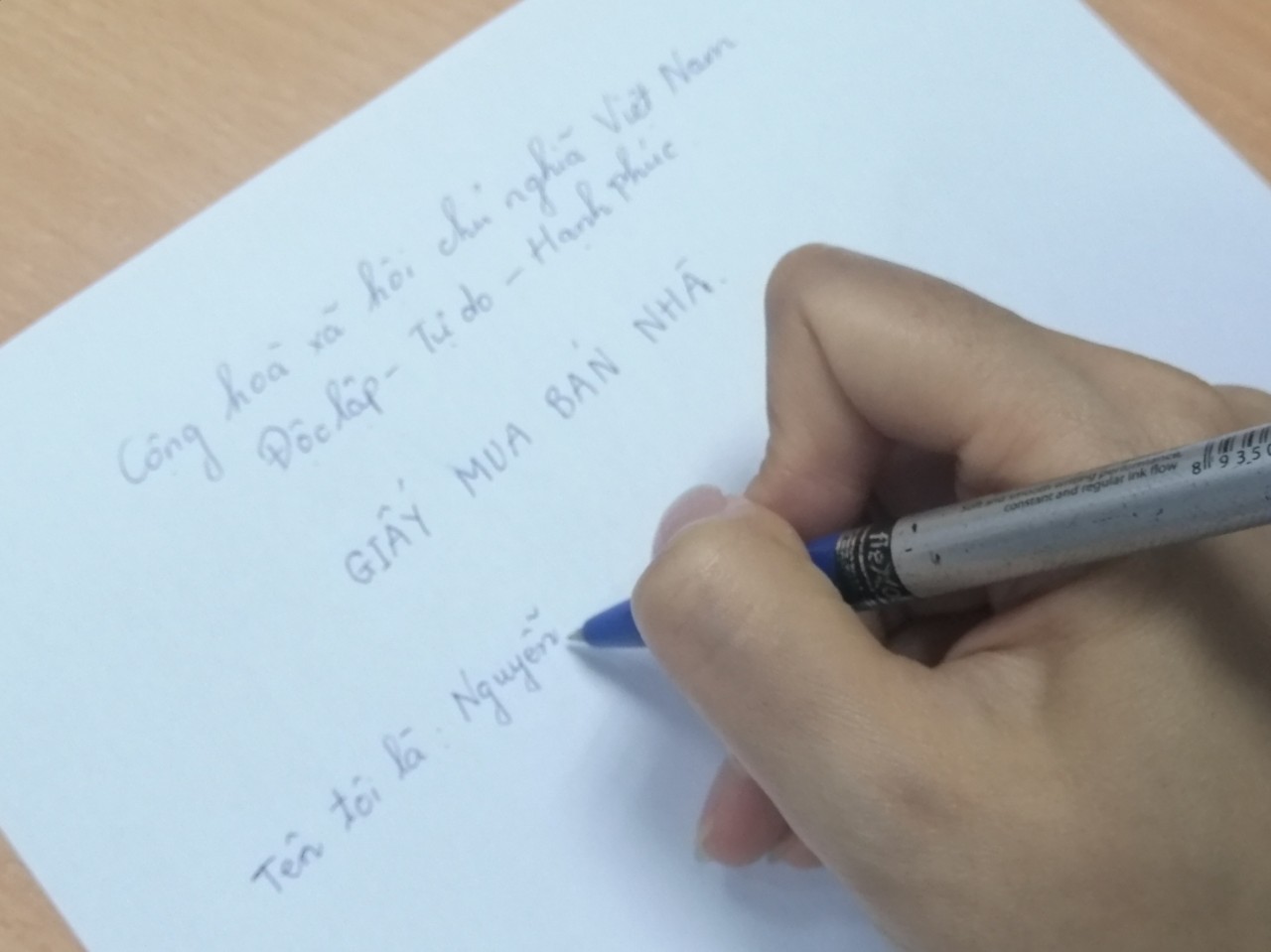 Các giao dịch tồn tại nhiều rủi ro thông qua hình thức viết tay