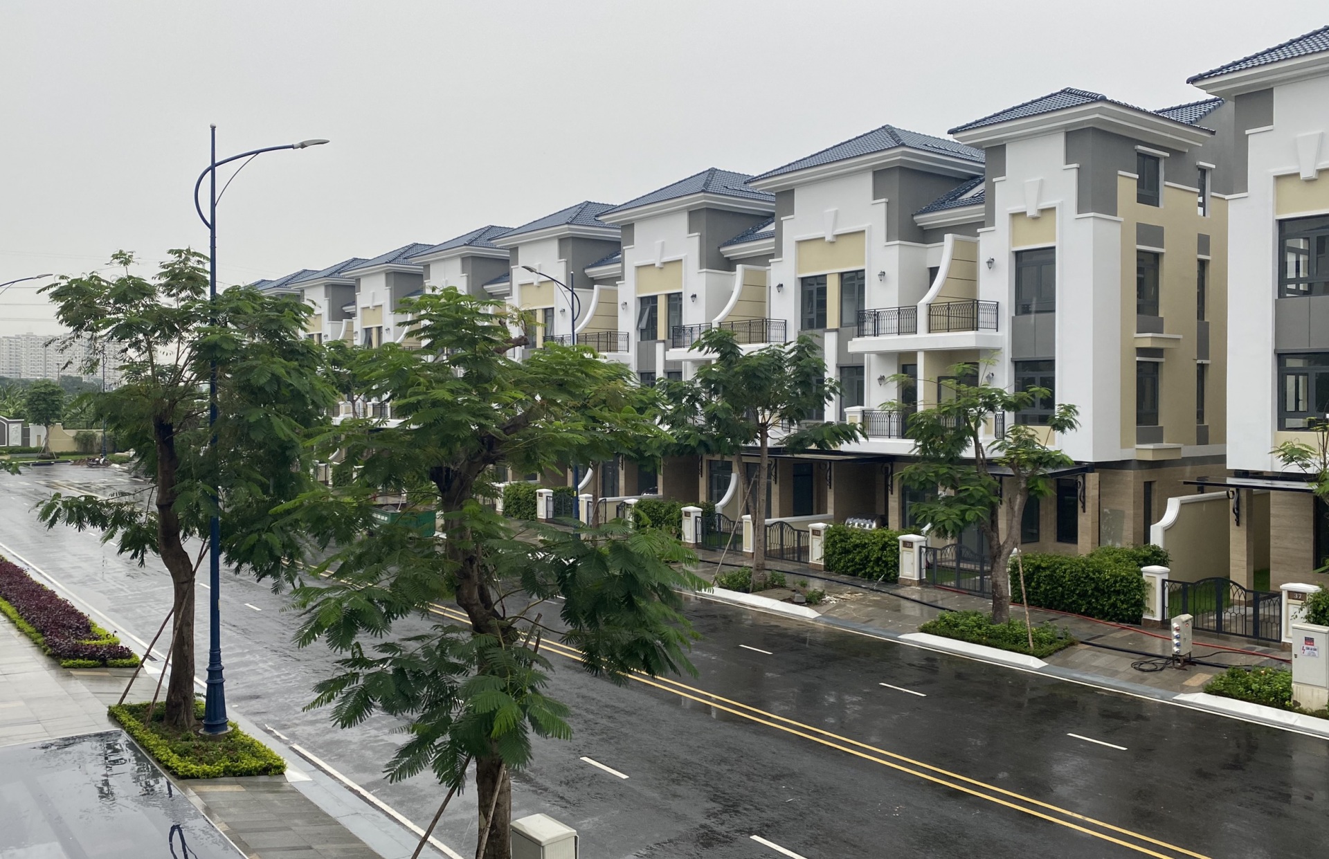 Quận 9 - TP. Hồ Chí Minh: Đại gia bất động sản được chuyển mục đích sử dụng đất hàng loạt dự án phát triển nhà ở không thông qua đấu giá, đấu thầu (Kỳ 4)
