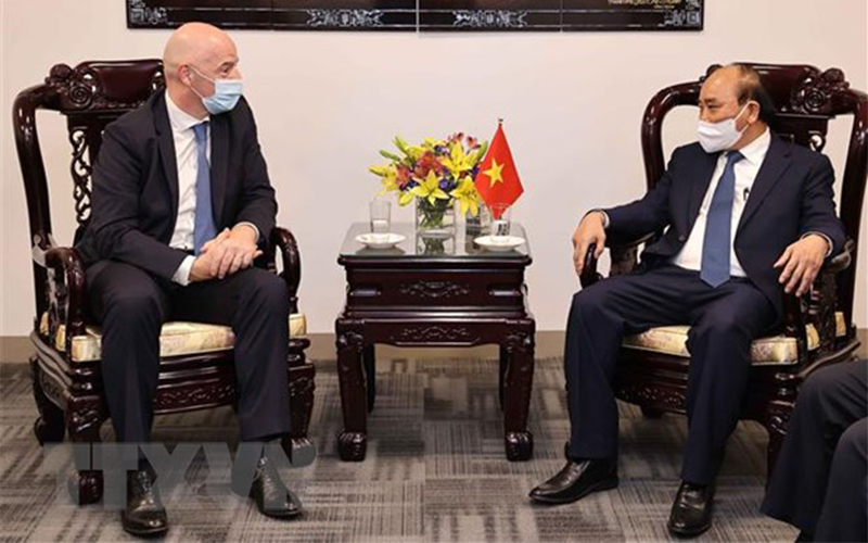FIFA sẽ hợp tác chặt chẽ với Liên đoàn bóng đá Việt Nam
